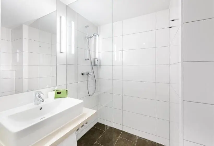 Standard-huone Parivuode, Ibis Budget Konstanz