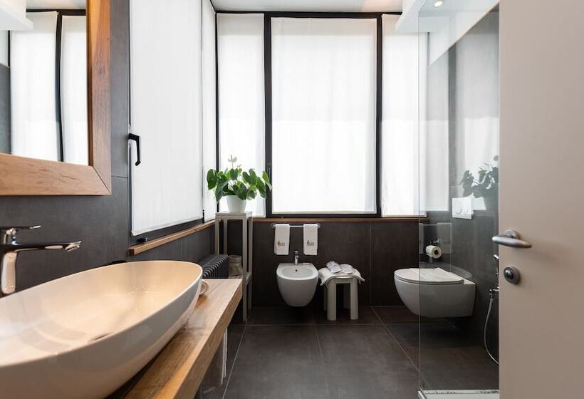 Номер Комфорт, Like Home Boutique