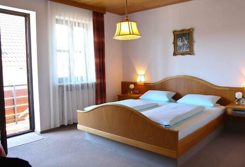 Quarto Estandar, Zum Bräu Toni