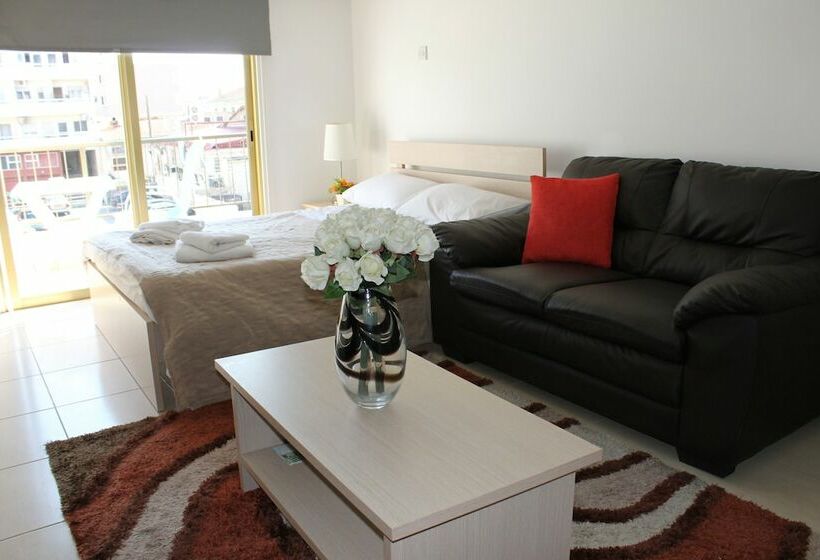 Monolocale Standard con Balcone, Tiffany City Apartments