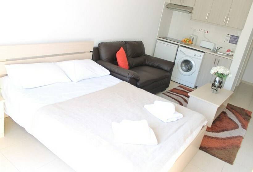 Monolocale Standard con Balcone, Tiffany City Apartments