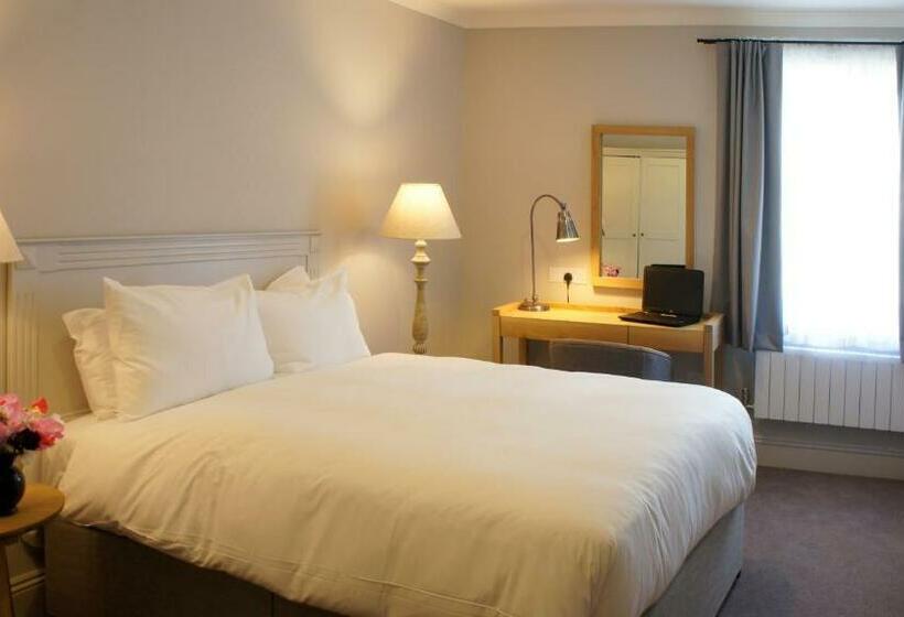 اتاق استاندارد, Abergavenny