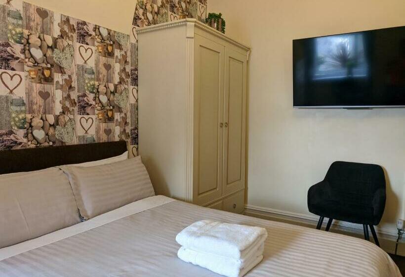 Номер Стандарт, The Rosedene