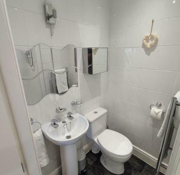 Номер Deluxe Одноместный, The Rosedene