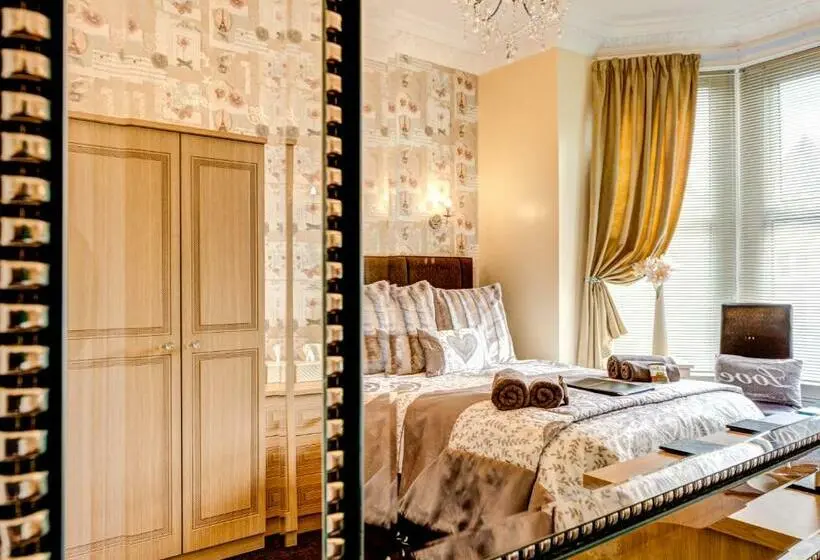 Deluxe-huone, The Rosedene