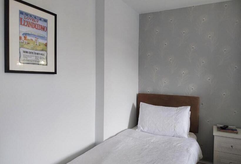 Семейный Номер Deluxe, The Rosedene