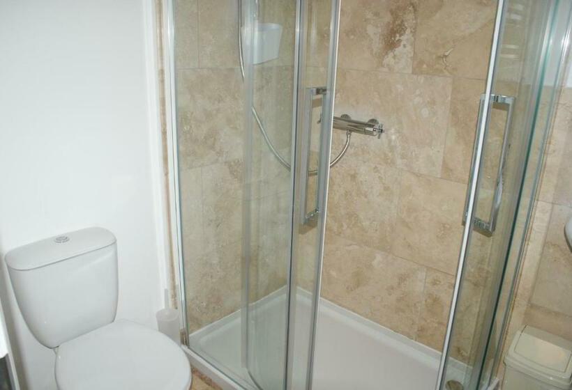 스탠다드 룸 1층, Tirah Guest House