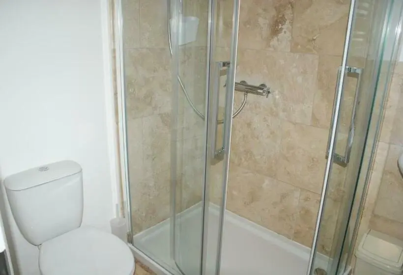 Standard-huone Pohjakerros, Tirah Guest House