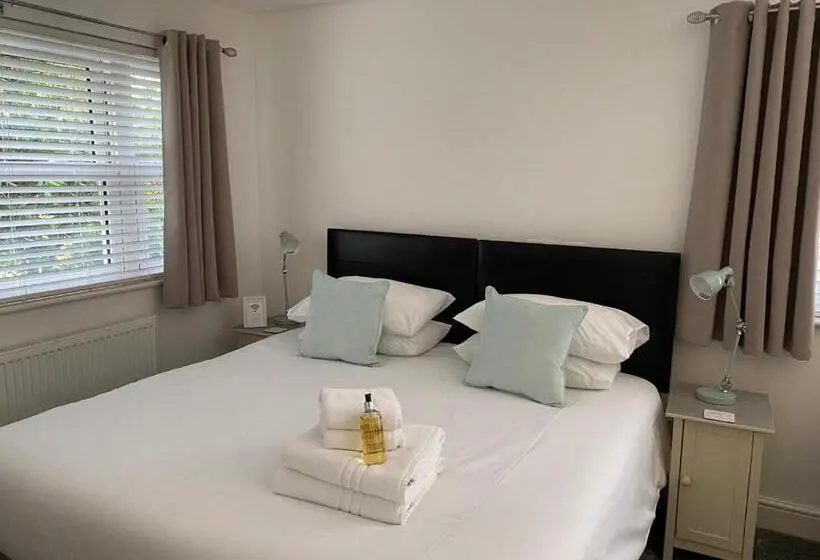 Standard-huone King-vuode, Tirah Guest House