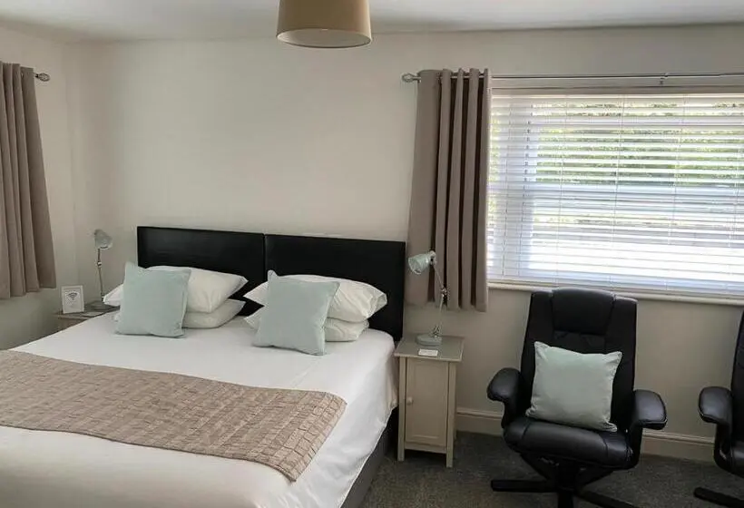 Standard-huone King-vuode, Tirah Guest House