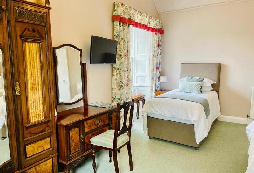 패밀리 룸 가든 전망, West Plean House