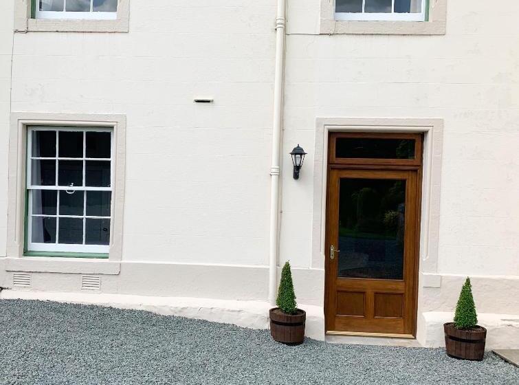 침실 1개 아파트, West Plean House