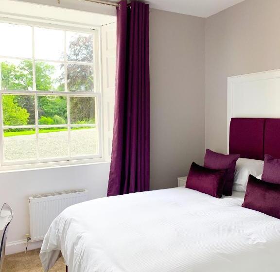 침실 1개 아파트, West Plean House