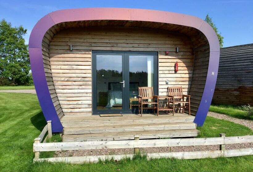 Capsule, Whitemoss Lodge