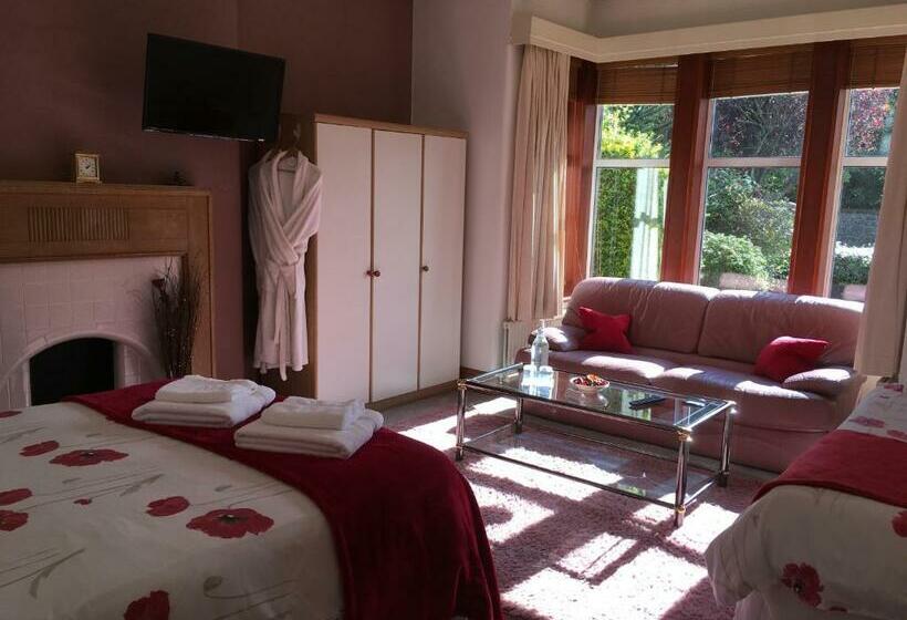 ファミリールーム, Blackburn Villa B&b