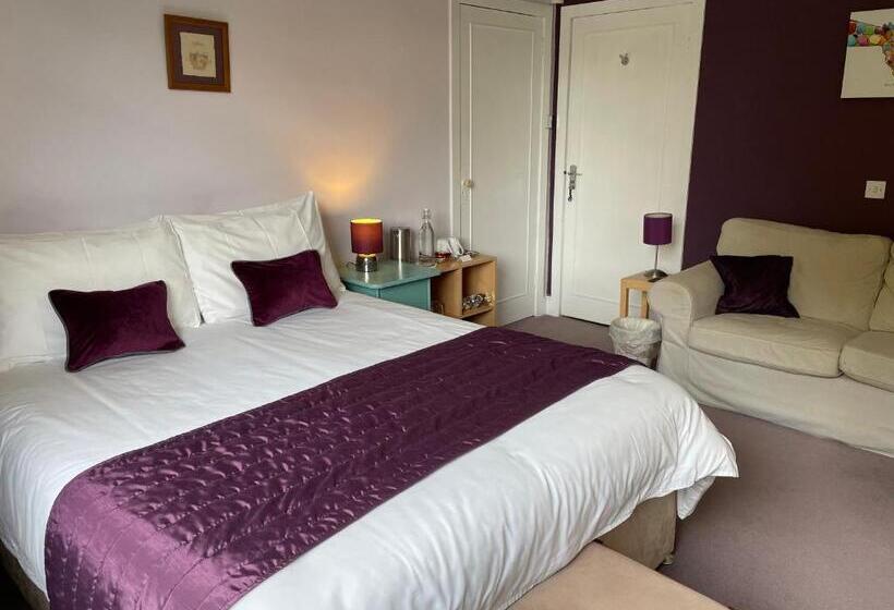 キングサイズベッドのスタンダードルーム, Blackburn Villa B&b