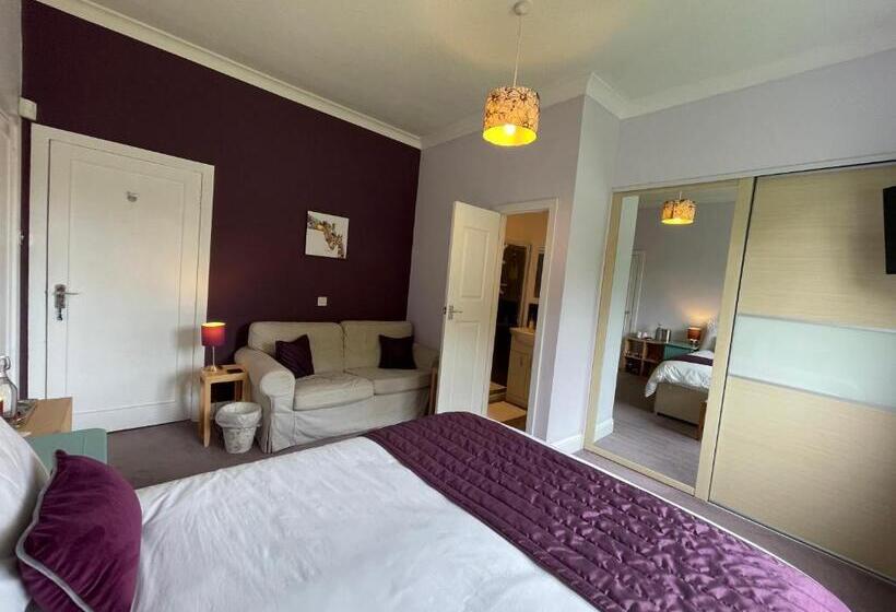 غرفة قياسية سرير كينج, Blackburn Villa B&b