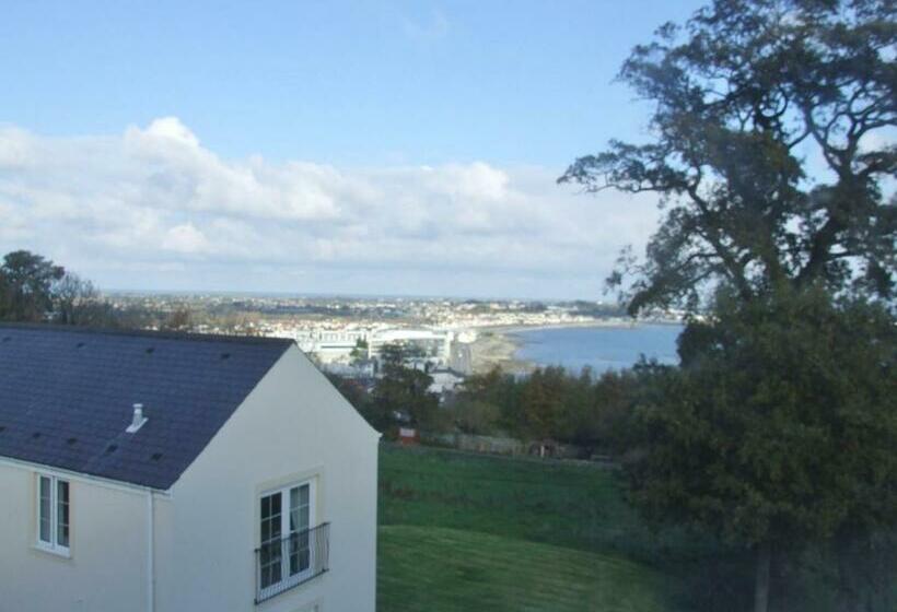 Basic Oda, Les Cotils