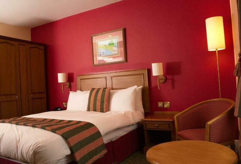 غرفة قياسية, The Catherine Wheel Wetherspoon