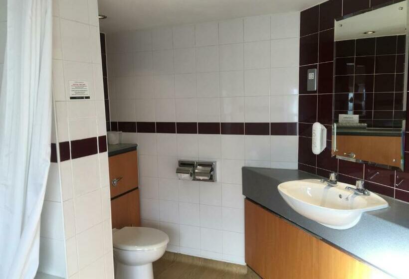 غرفة قياسية, The Catherine Wheel Wetherspoon