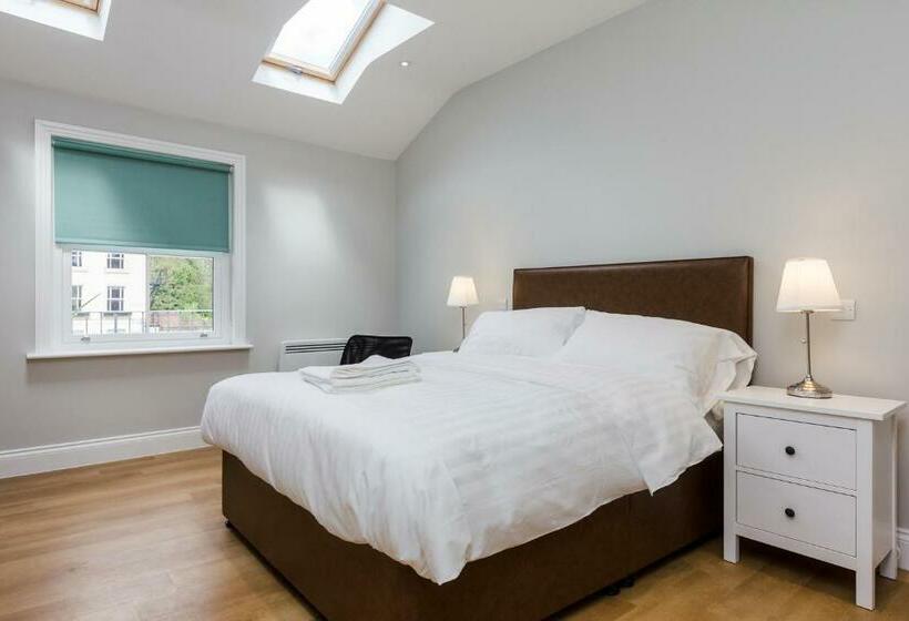 침실 2개 아파트, The Lion Gate Mews