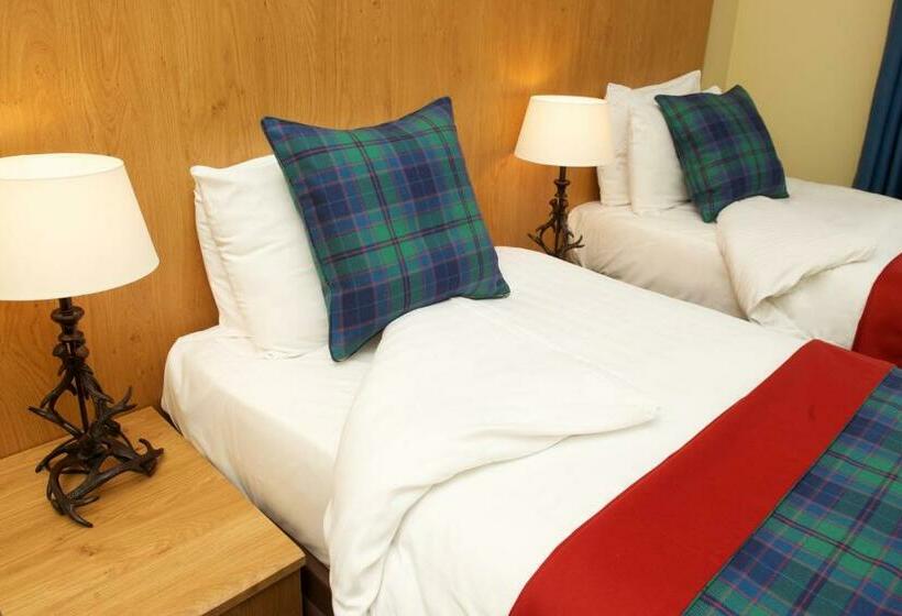 スタンダードルーム, The Pipers Tryst