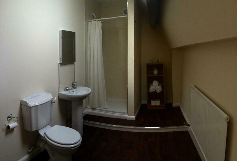 חדר סטנדרט, The Sun Inn