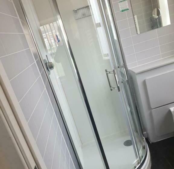 חדר סטנדרט יחיד, Wilson Carlile Centre