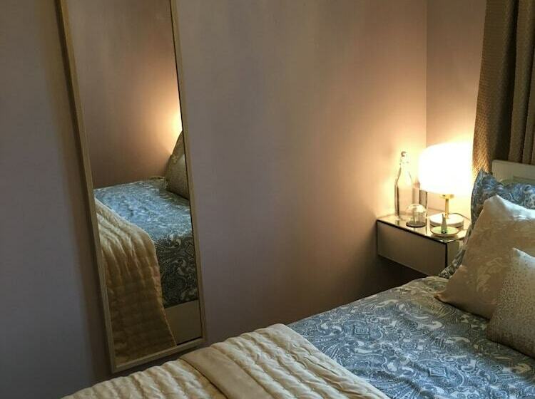 غرفة ديلوكس, Leafy Suburban Bed And Breakfast