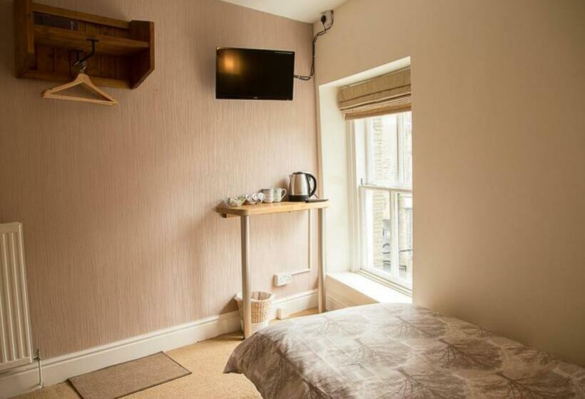 Номер Стандарт, Millie's Bed & Breakfast