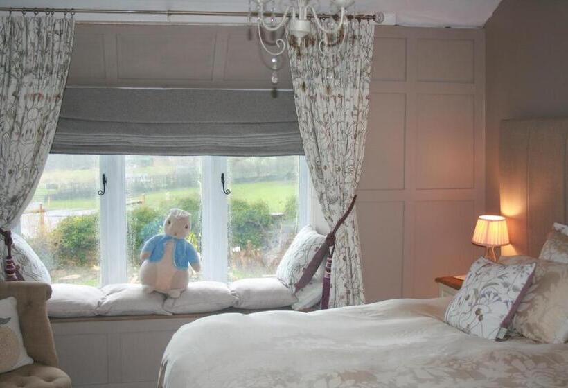 חדר סטנדרט נוף לגינה, School House Cottage B&b And Tea Garden