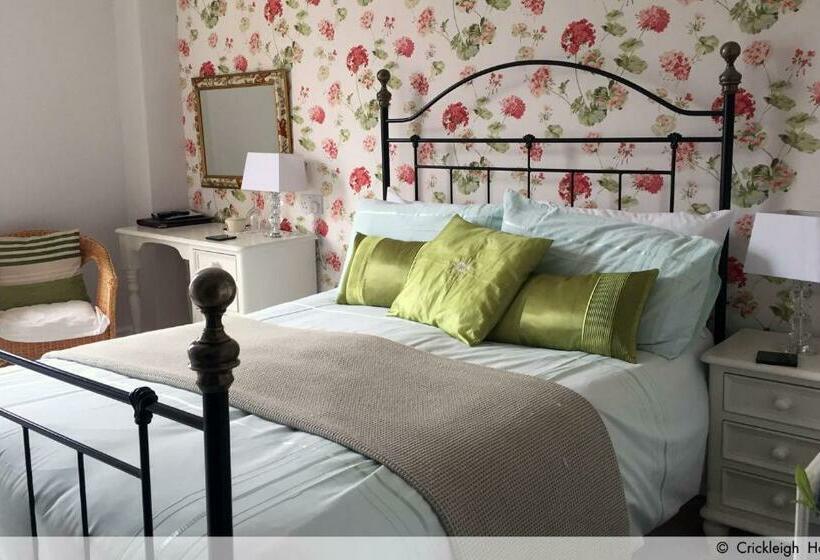 غرفة قياسية, Crickleigh House