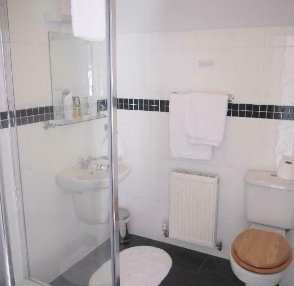 غرفة قياسية, Crickleigh House