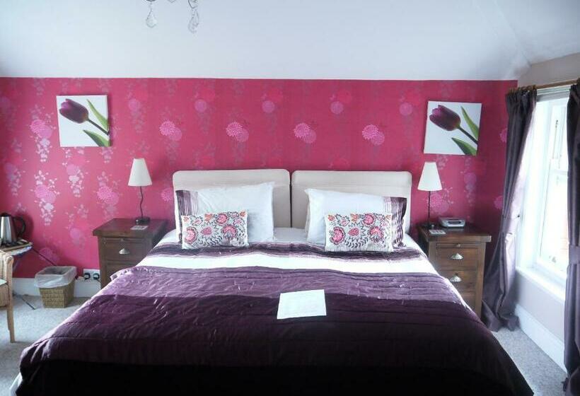 غرفة قياسية, Crickleigh House