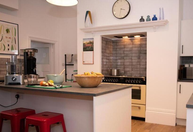 منزل غرفة نوم واحدة, Eastfield Lodge