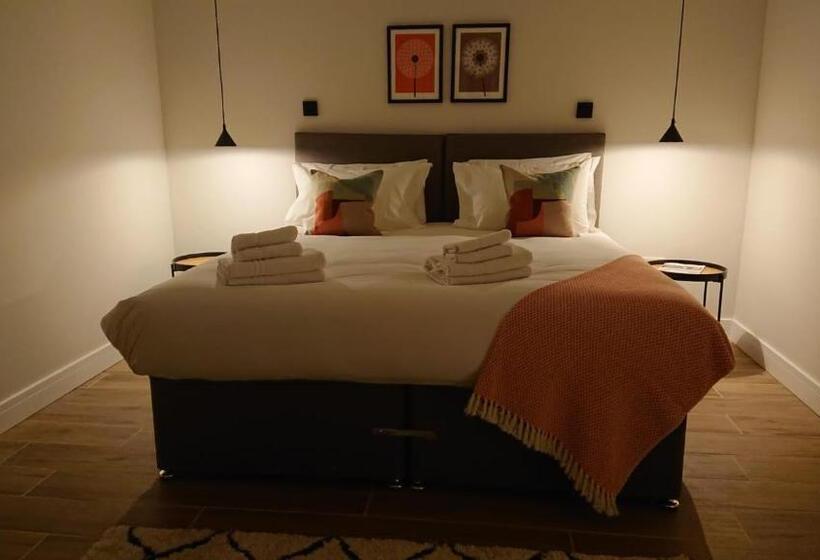 Апартаменты Superior 1 Спальня, Eastfield Lodge