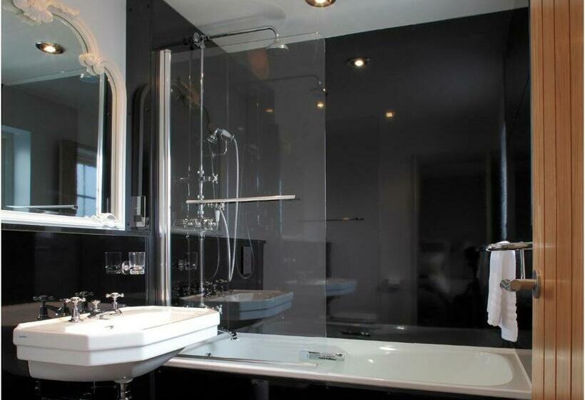 اتاق استاندارد, The Broad Leys