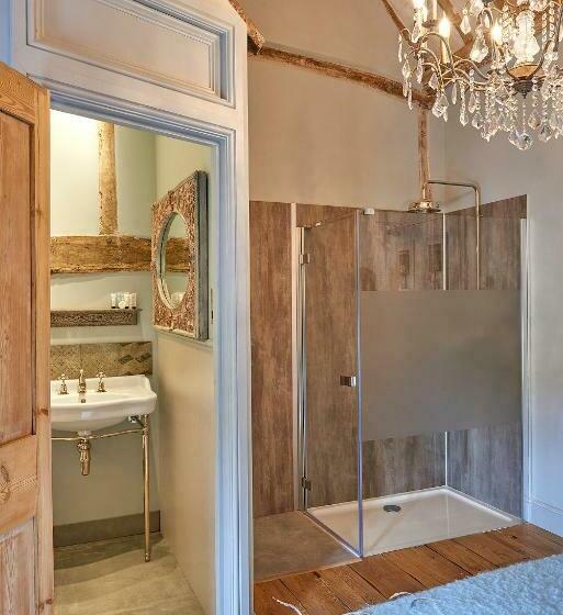 اتاق استاندارد, The Broad Leys