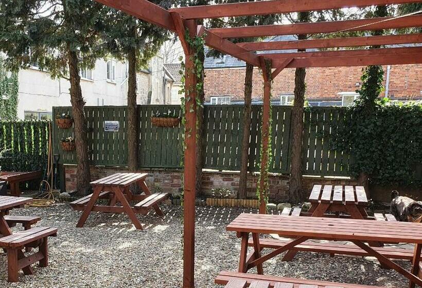 غرفة قياسية سرير كينج, The Court House Inn