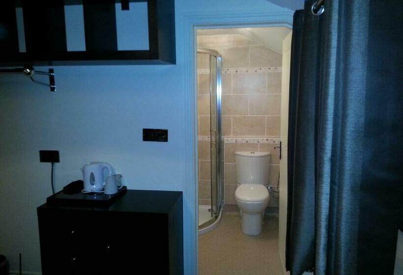 غرفة قياسية فردية, The Court House Inn