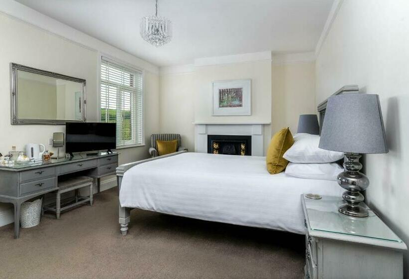 اتاق لوکس با تخت بزرگ, The Dartmouth Boutique B &b