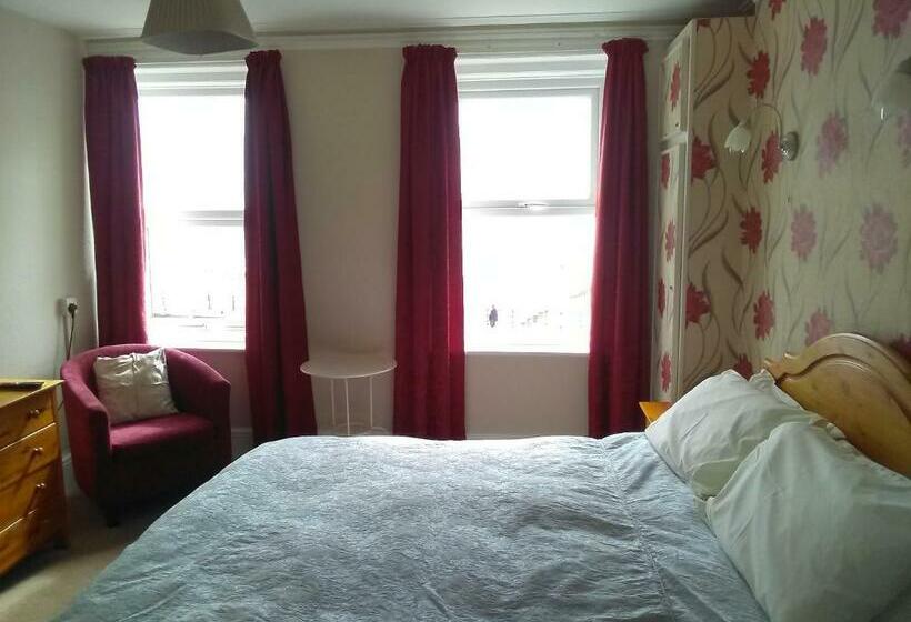 חדר סטנדרט, The Iverna