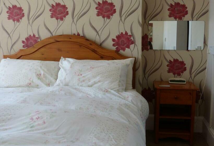 חדר סטנדרט, The Iverna