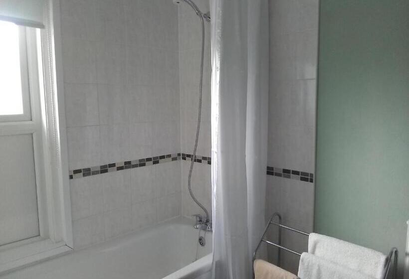 Standard room with outdoor bath, The Iverna