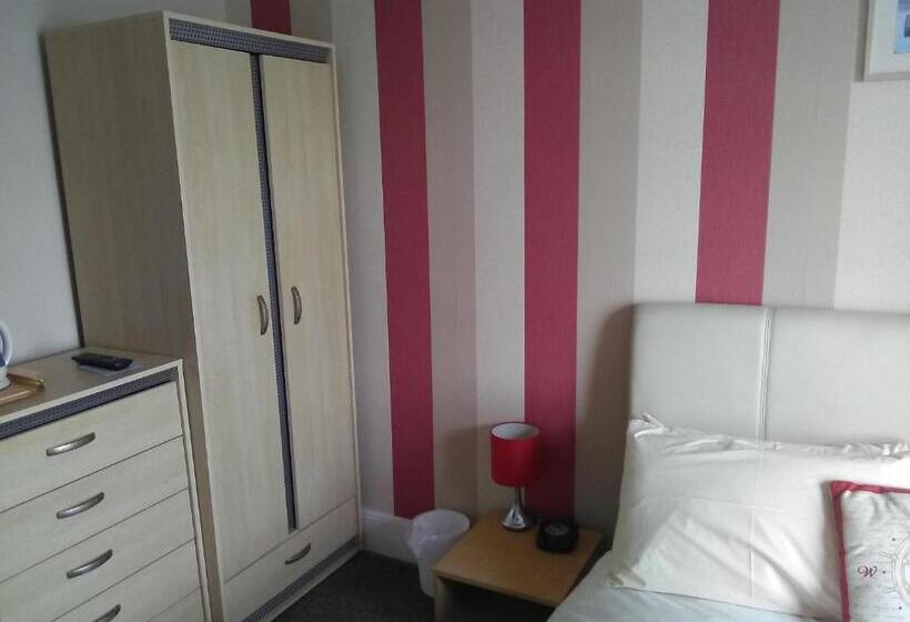 Standard room with outdoor bath, The Iverna