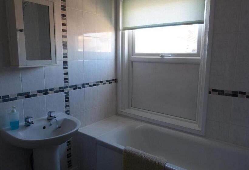 Standard room with outdoor bath, The Iverna