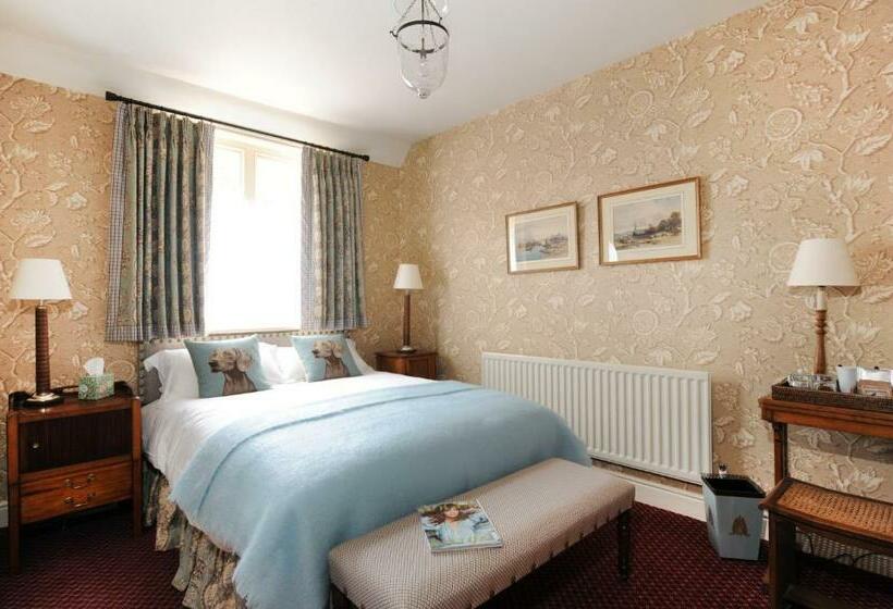 غرفة كلاسيكية, The Stag And Huntsman At Hambleden