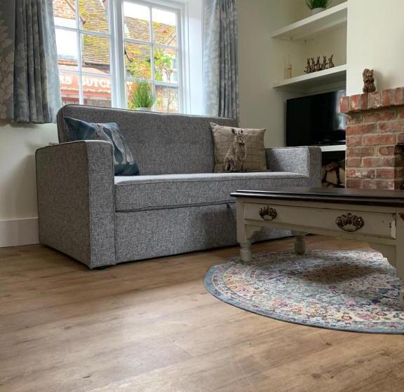 كابينة, The Stag And Huntsman At Hambleden