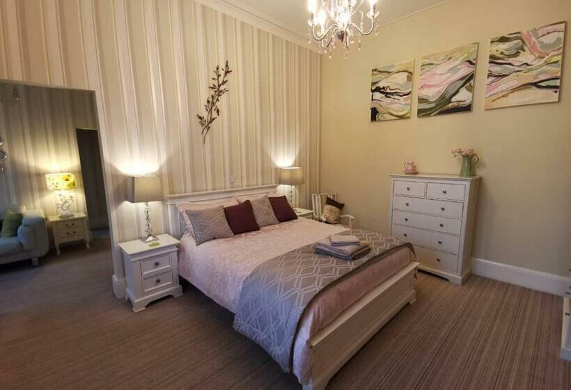 スイート, Vale House