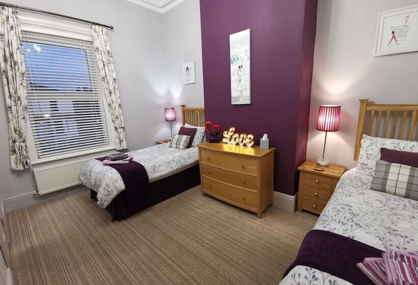 スタンダードルーム, Vale House